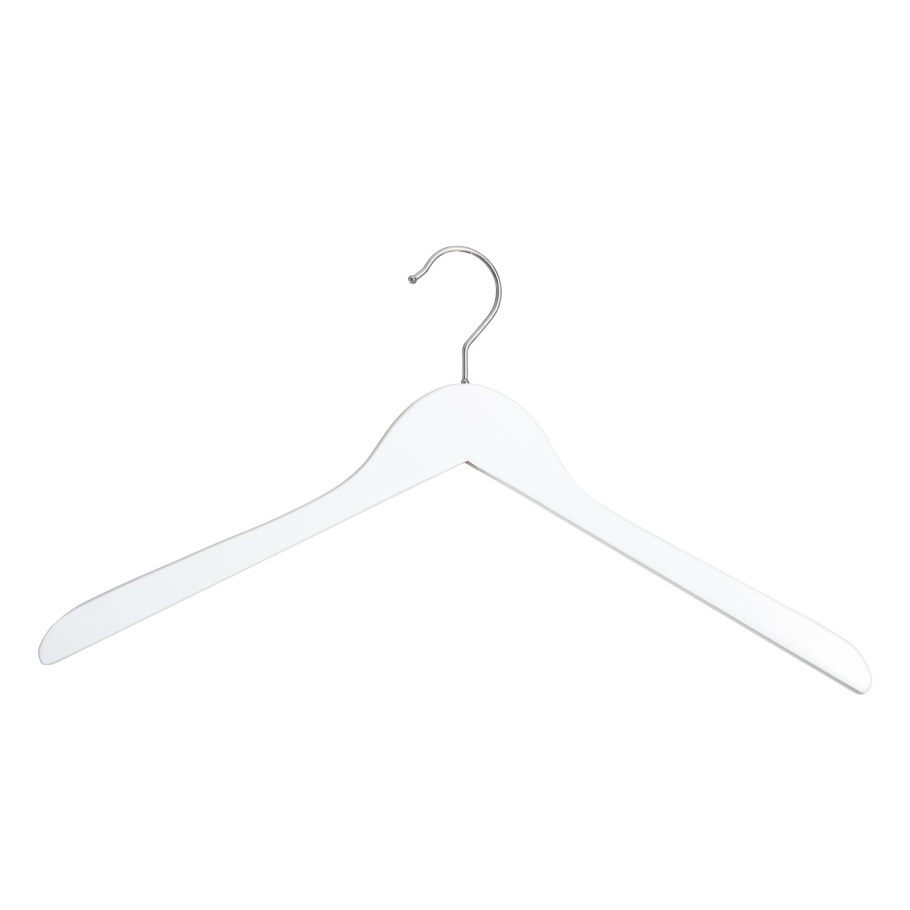 Трикотаж на вешалке