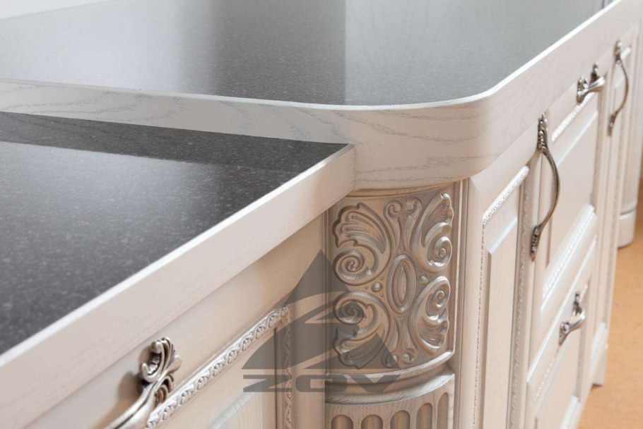 Кухня Зов фасад: "массив ясеня т 514/118", серебро, патина