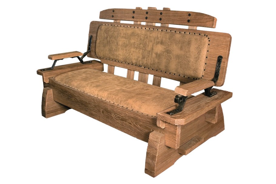 Деревянный диванчик