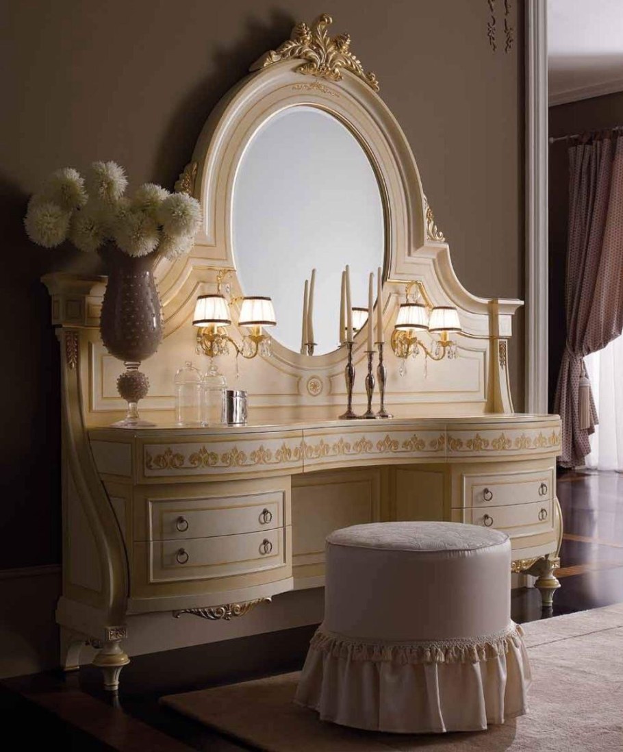 Итальянский туалетный столик San Turino