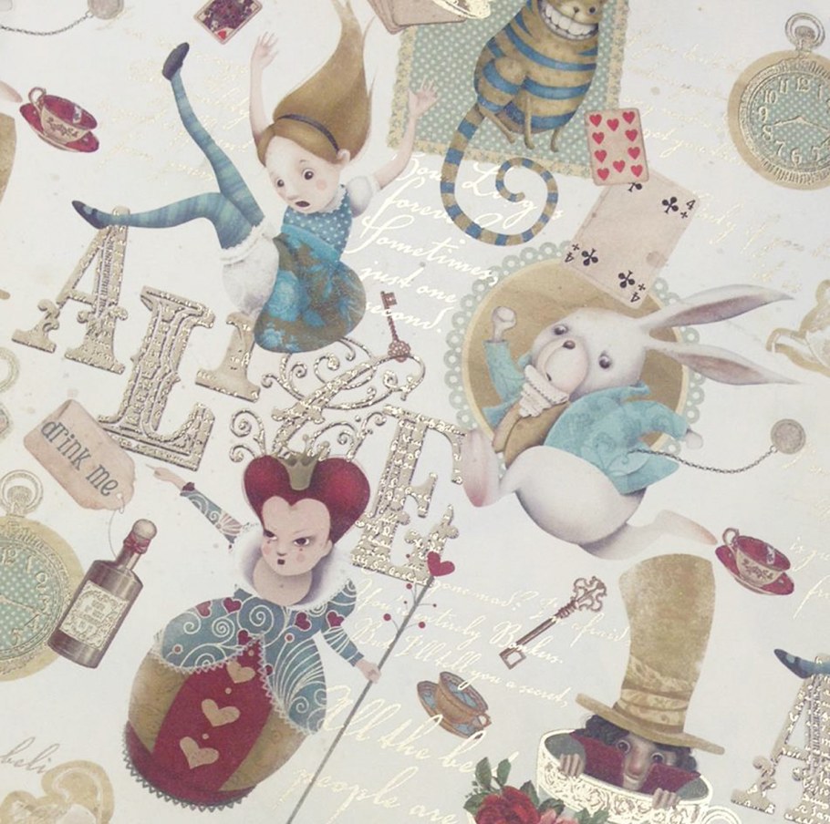 Алиса в стране чудес паттерн