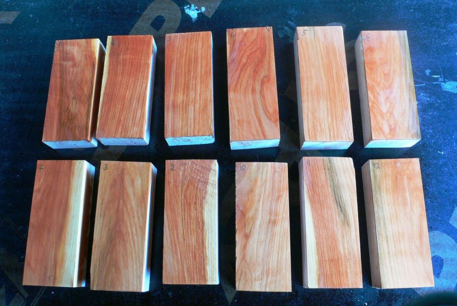 Сувель ольхи для рукояти ножа