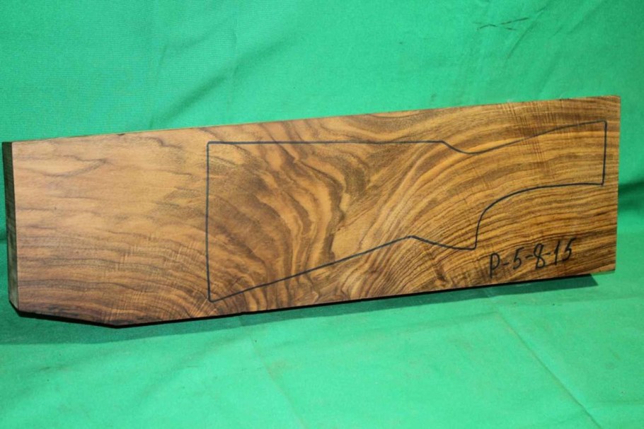 Ольха комель