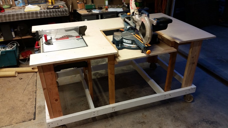 Распиловочный стол для ручной циркулярной пилы DЕWALT 575