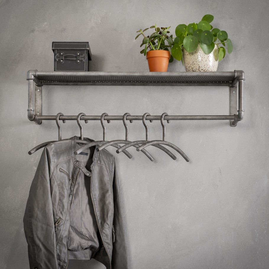 Вешалка настенная металлическая