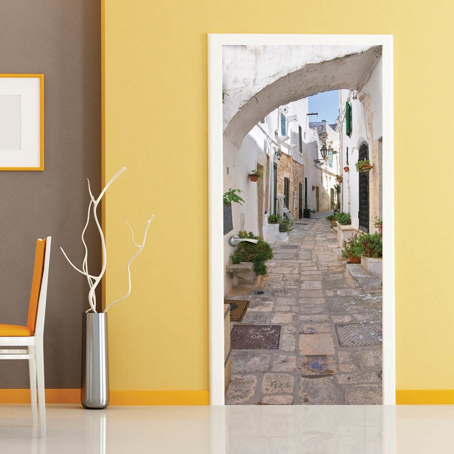 Узкие фотообои в интерьере