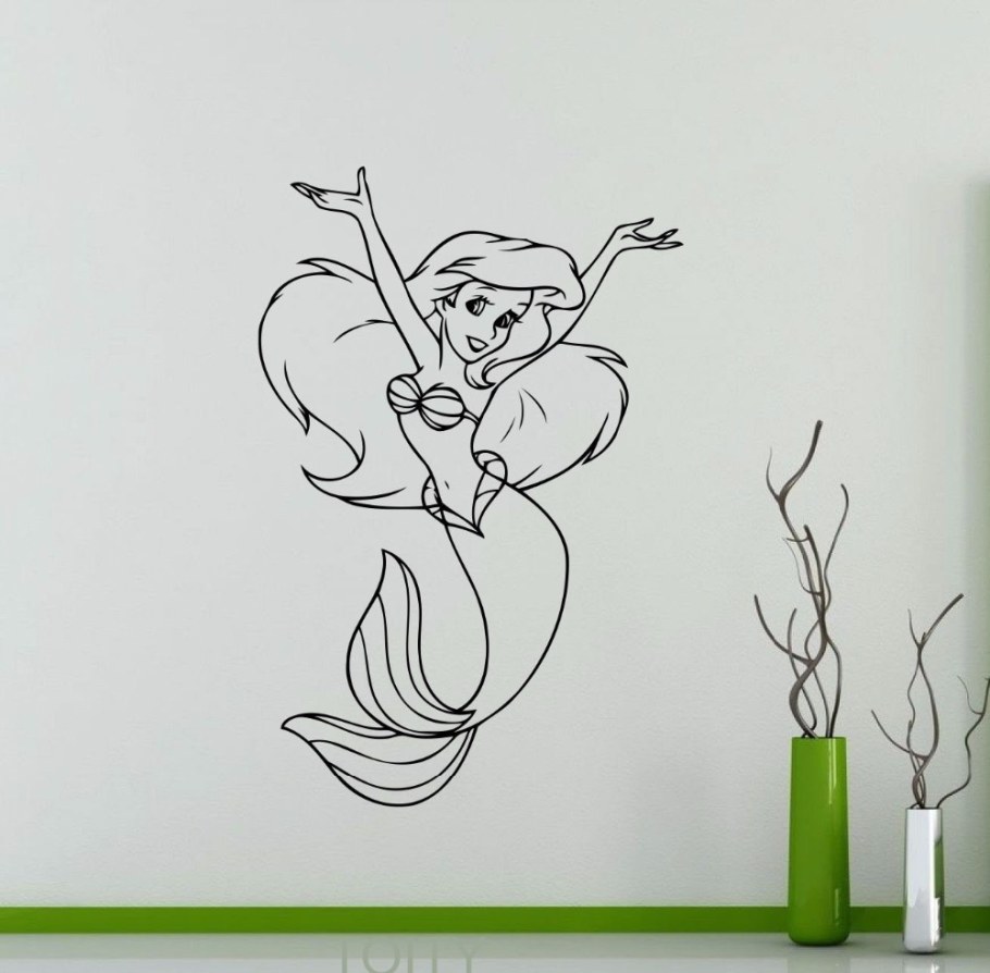 Рисунок на стене Ариэль