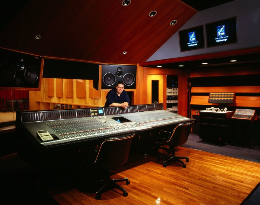 Оборудование для студии звукозаписи