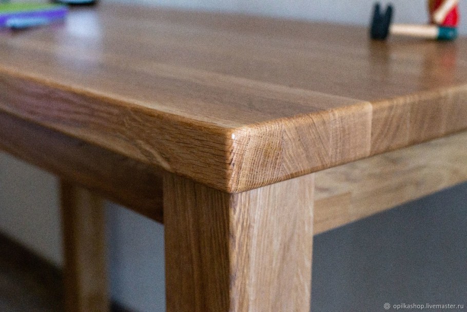 Стол из дуба