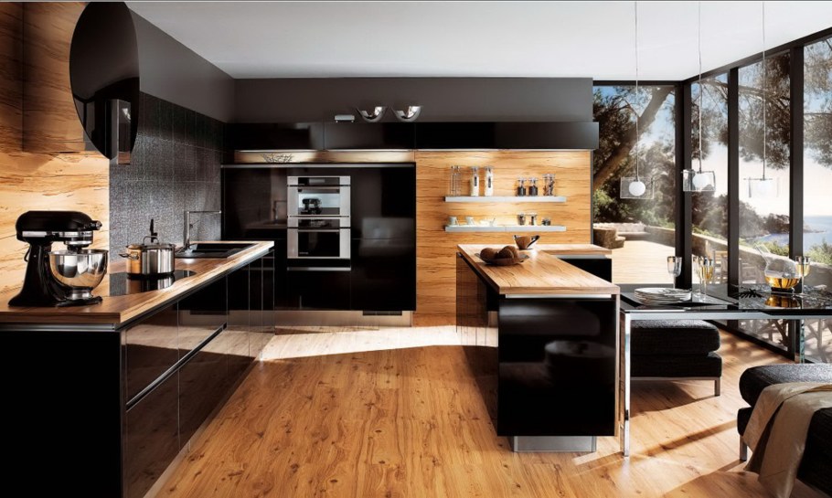 Интерьер черный с деревом