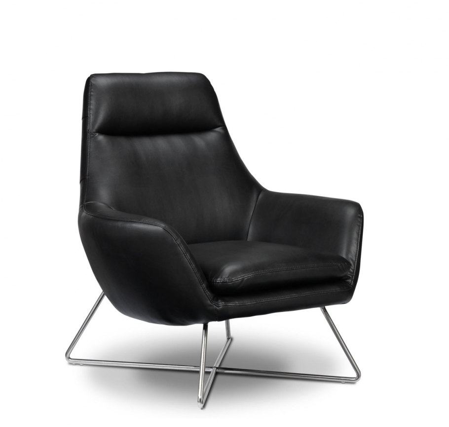 Мягкое кресло на металлическом каркасе