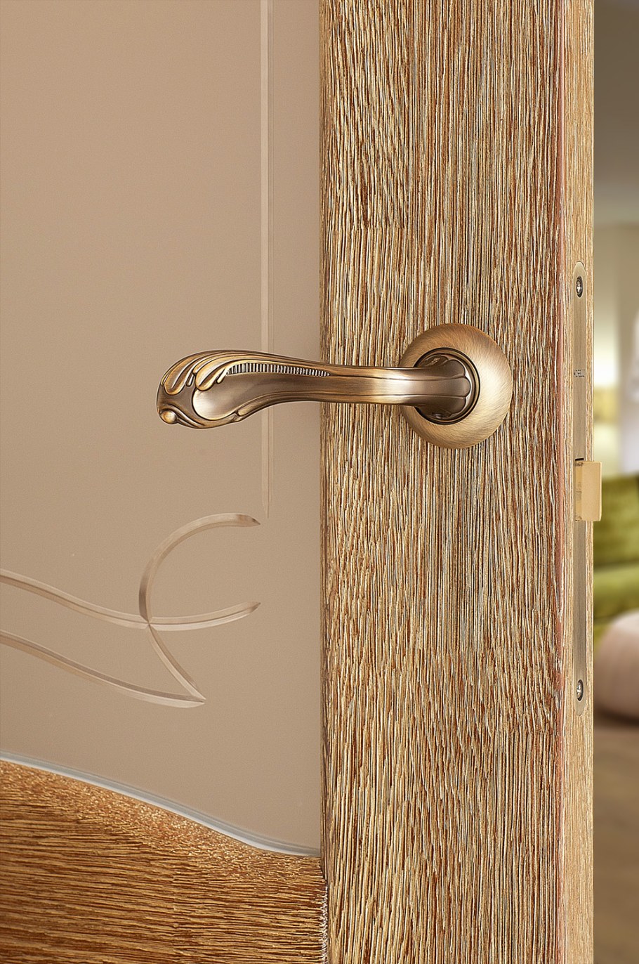 Альверо ручки дверные входные