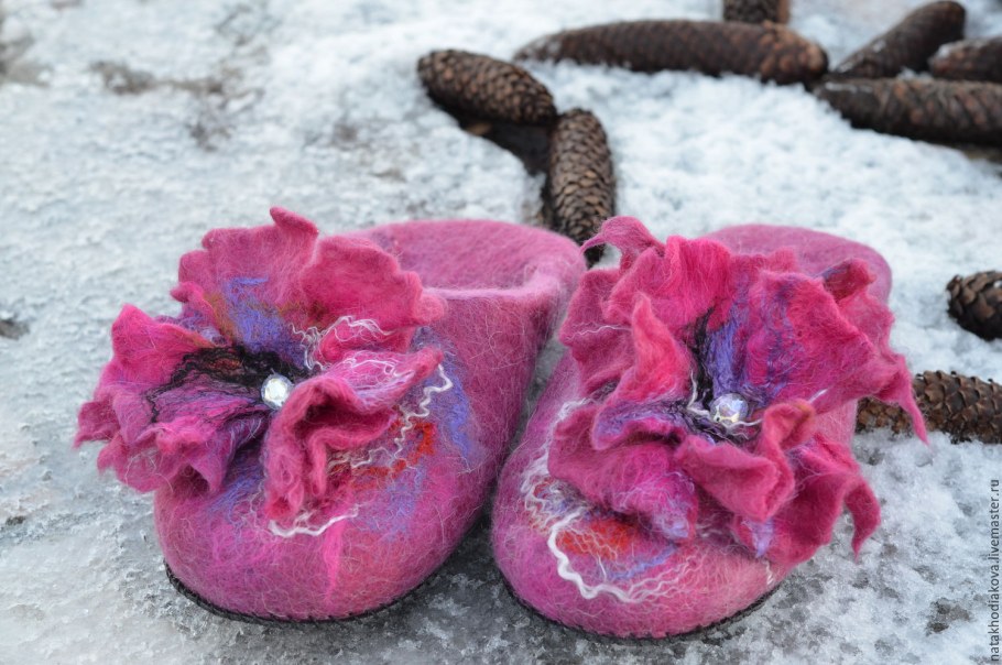 Валяные тапочки из шерсти
