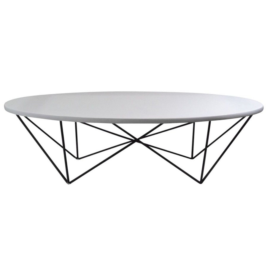 Журнальный столик вид спереди