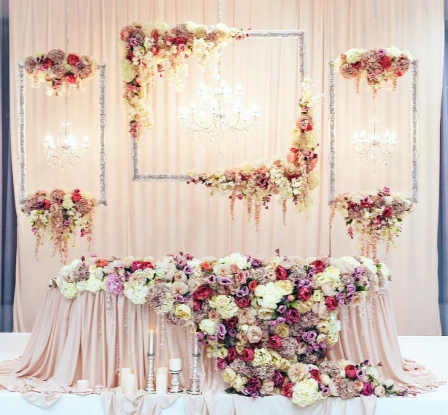 Задник на свадьбу