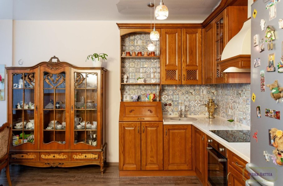 Янтарь мебель кухни