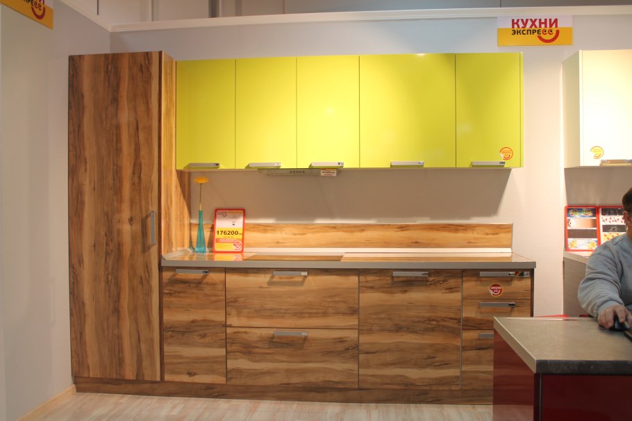 Пластик индийское дерево