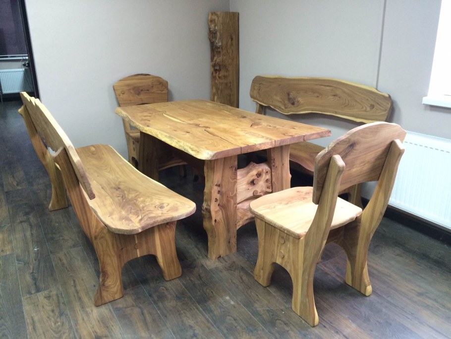 Мебель из массива карагача