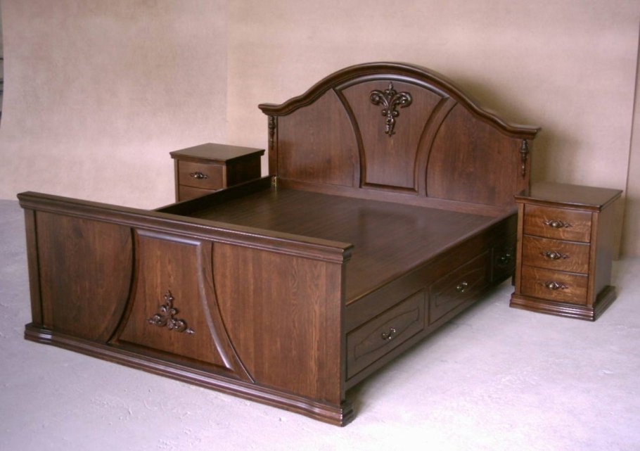 Сербская мебель из натурального дерева