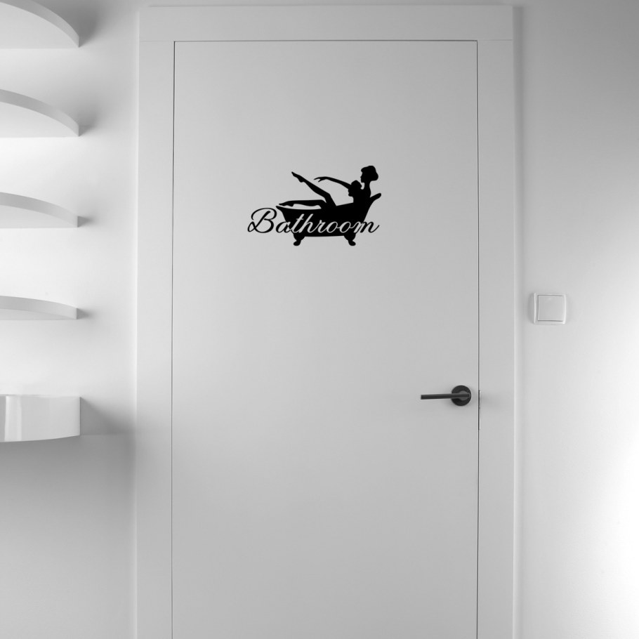 Виниловые наклейки на двери