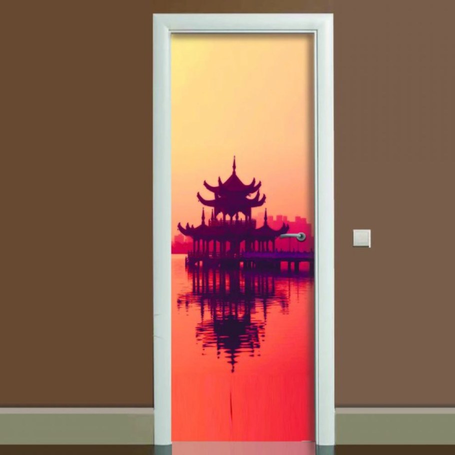 Виниловые интерьерные наклейки на двери