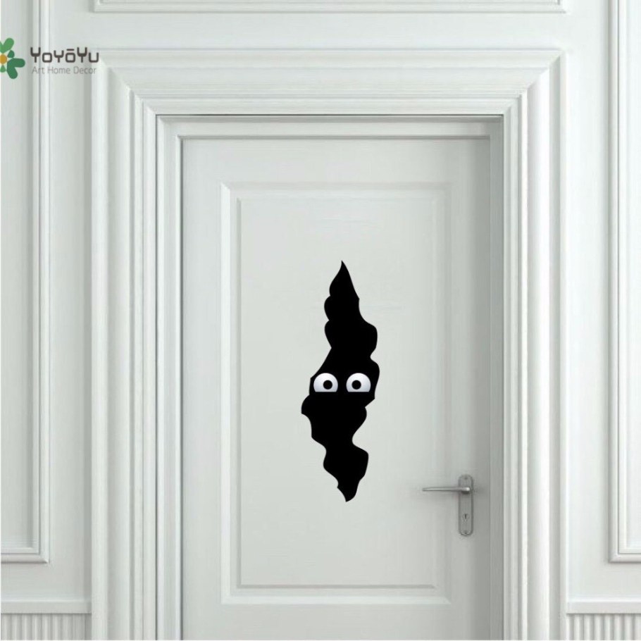 Наклейка интерьерная на дверь