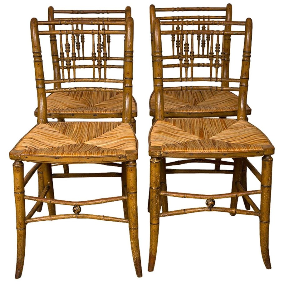 Стулья бамбуковыми ножками