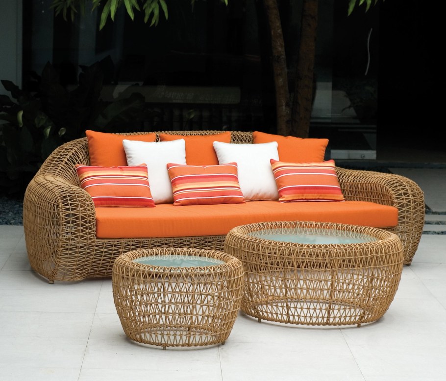 Бамбуковая мебель современная