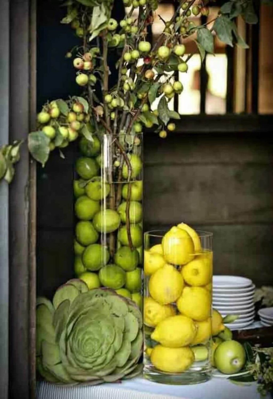 Искусственные фрукты в интерьере