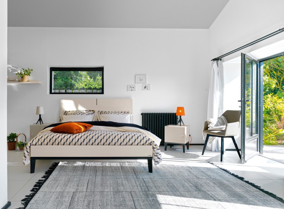 Gautier Furniture intense Black