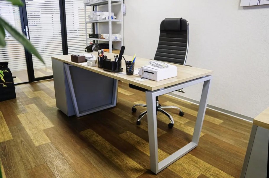 Офисные столы Zamm