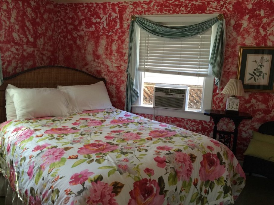 Отель Secret Garden Stone Town