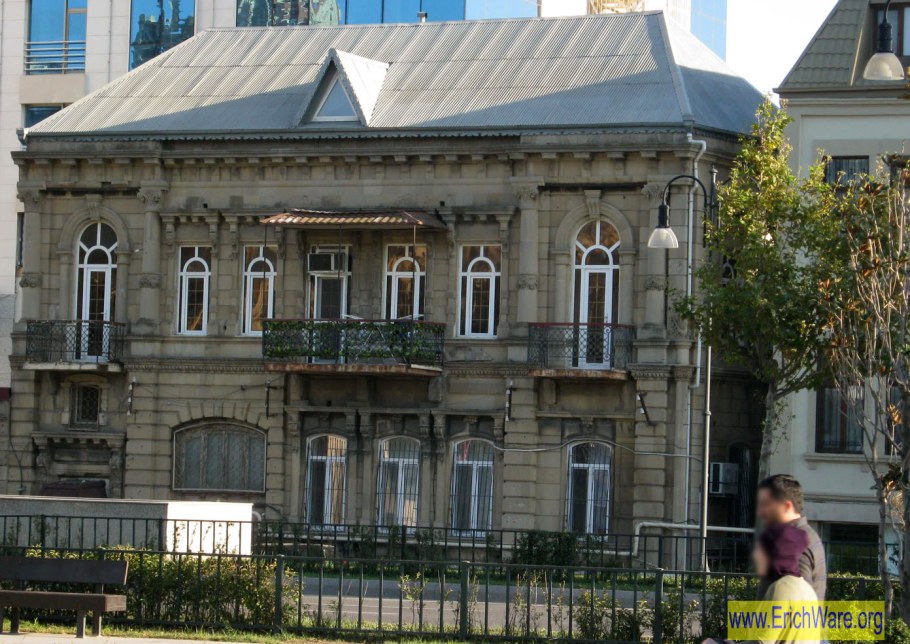 Улица Мирза ага Алиева