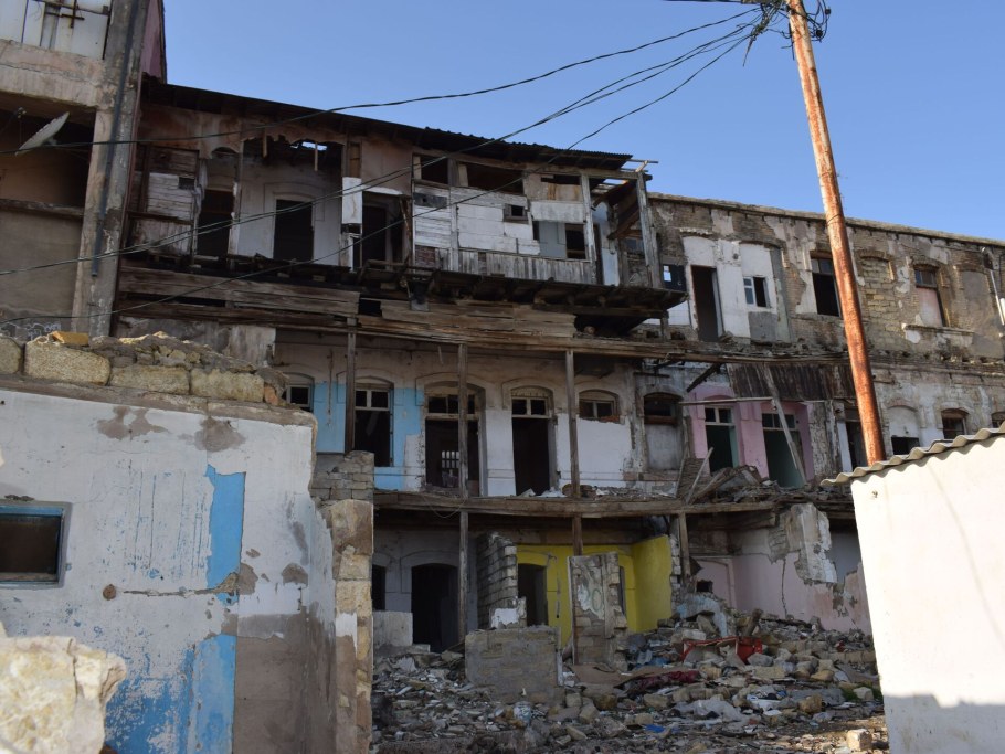 Дом в аварийном состоянии