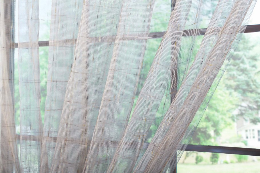 Тюль сетка на окне