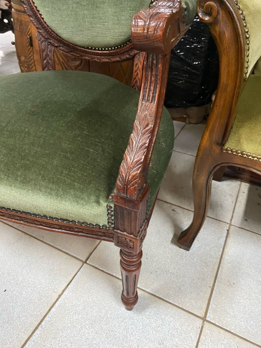 Винтажное кресло