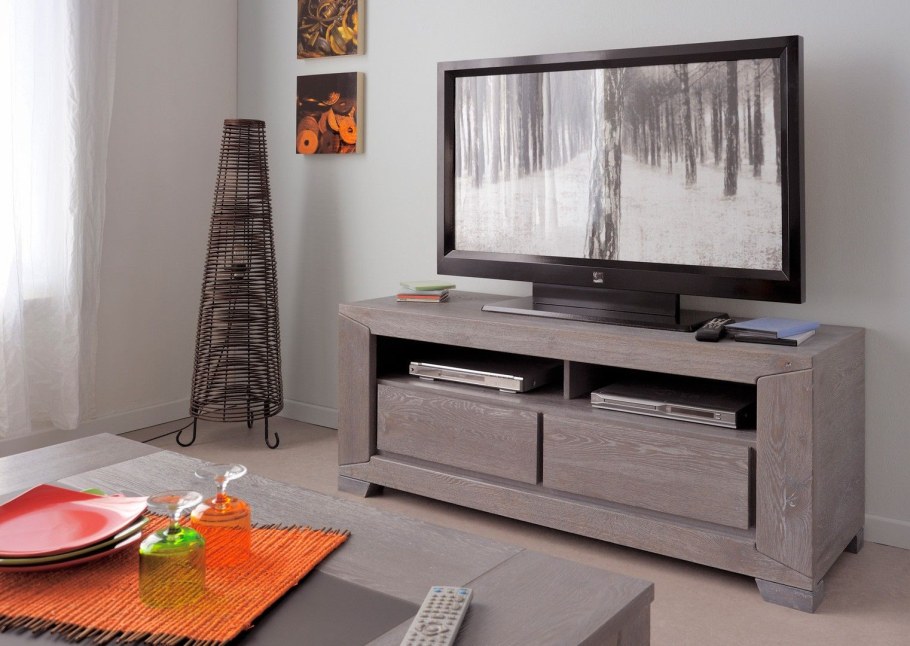 Тумба под телевизор высокая