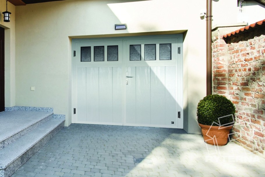 Распашные ворота Ryterna