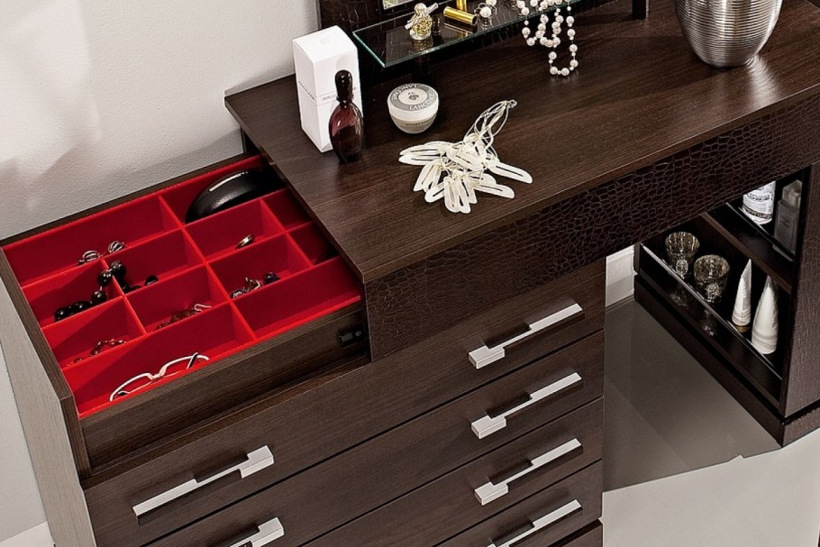 Спальня Петра Уфамебель комод