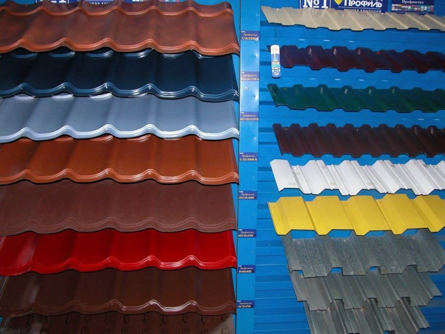Стенд МЕТАЛЛПРОФИЛЬ металлочерепица