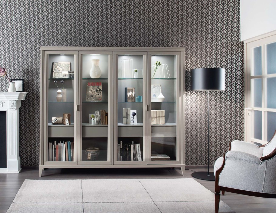 Витрина Неоклассика Италия