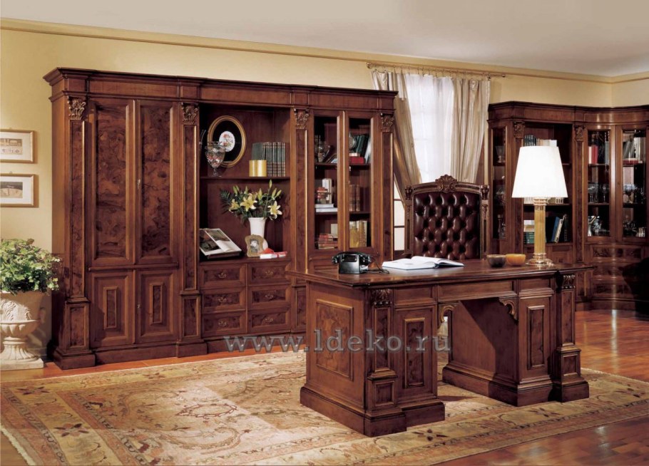 Кабинеты из дерева в итальянском стиле
