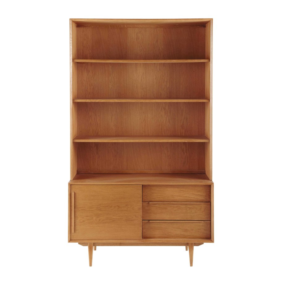 Книжный шкаф