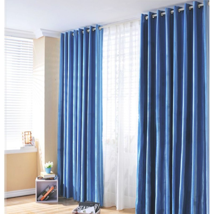 Тюль к синим шторам