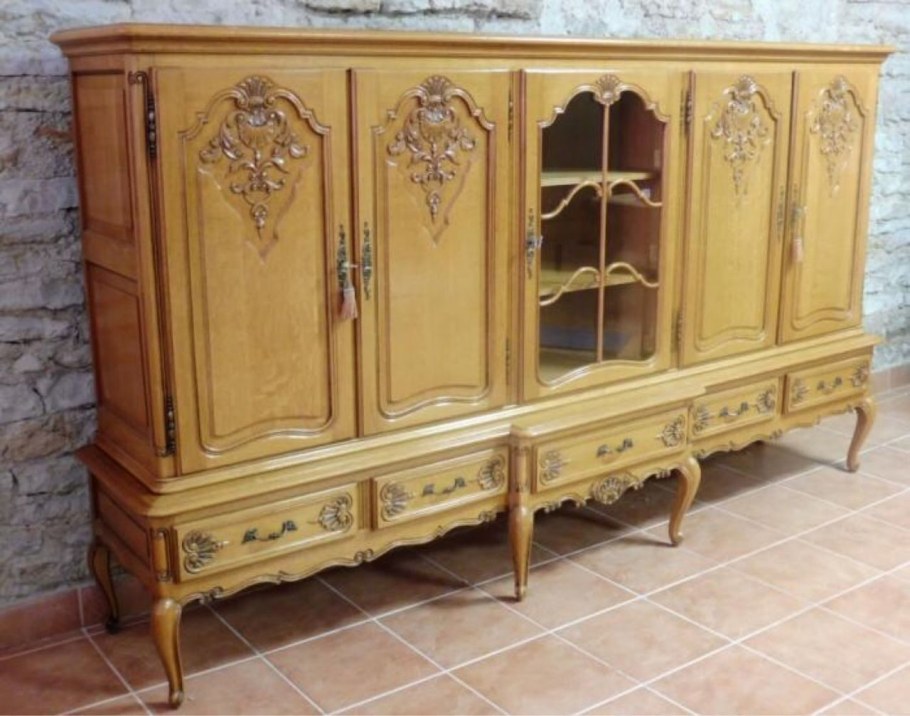 Винтажный шкаф