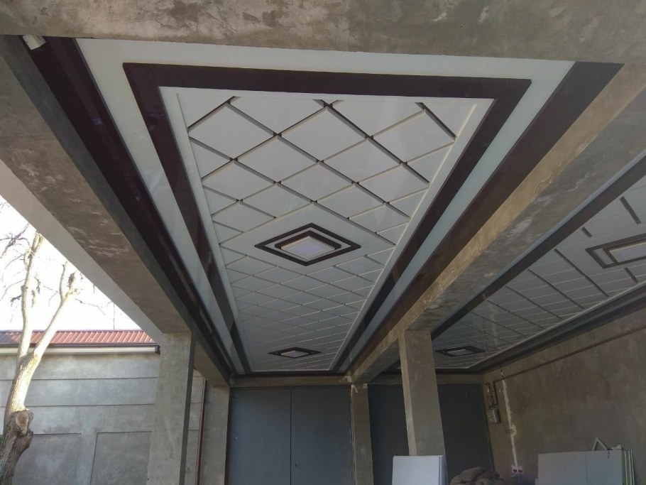 Панелями типа "алюпан"