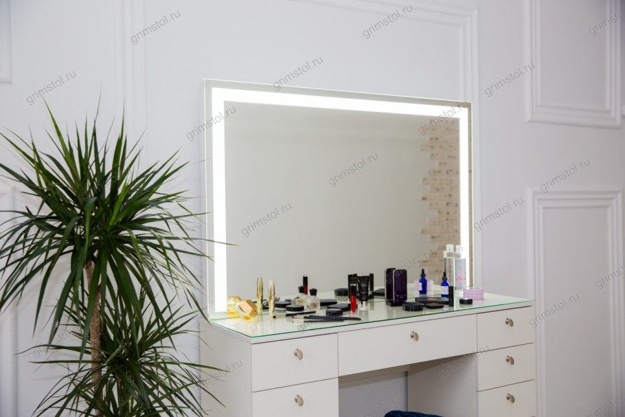 Гримерный столик 120 см