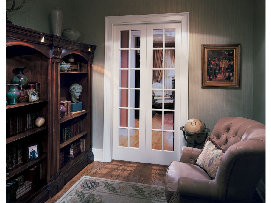 Двери в гостиную