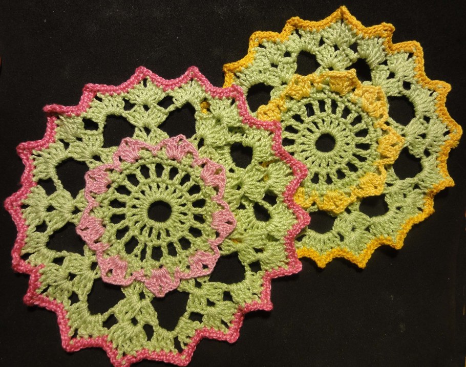 Вязание крючком салфетки