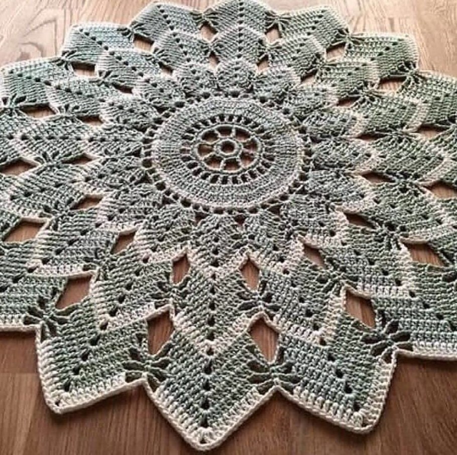 Необычные салфетки крючком